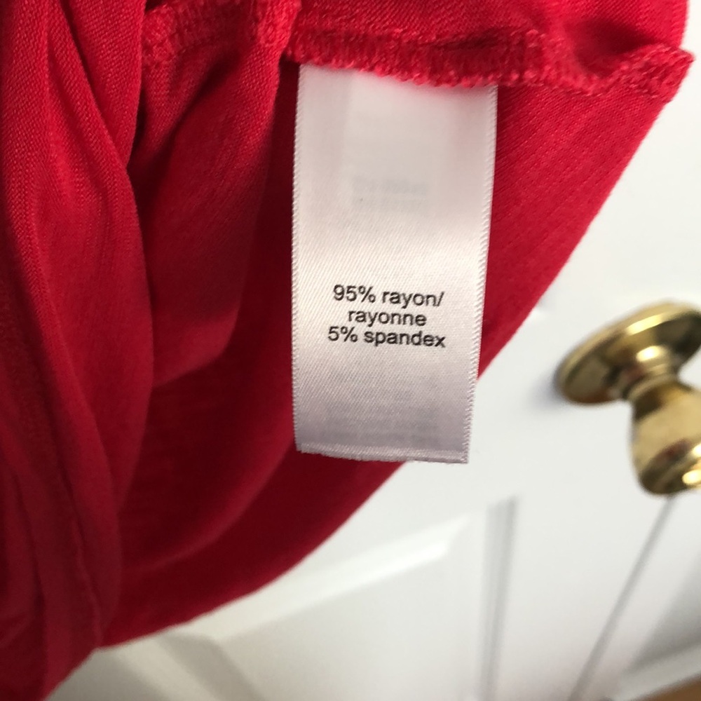 Red Ruffle Flowy Tank Top - Picture 4 of 6